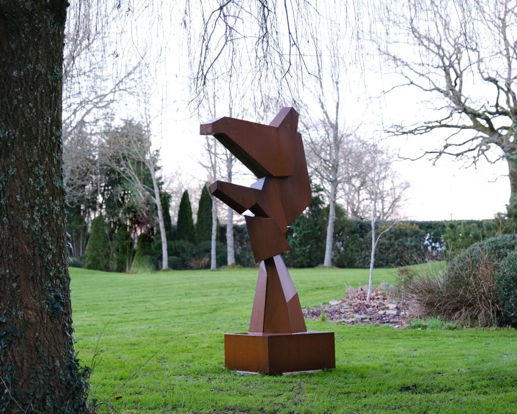 sculpture contemporaine abstraite