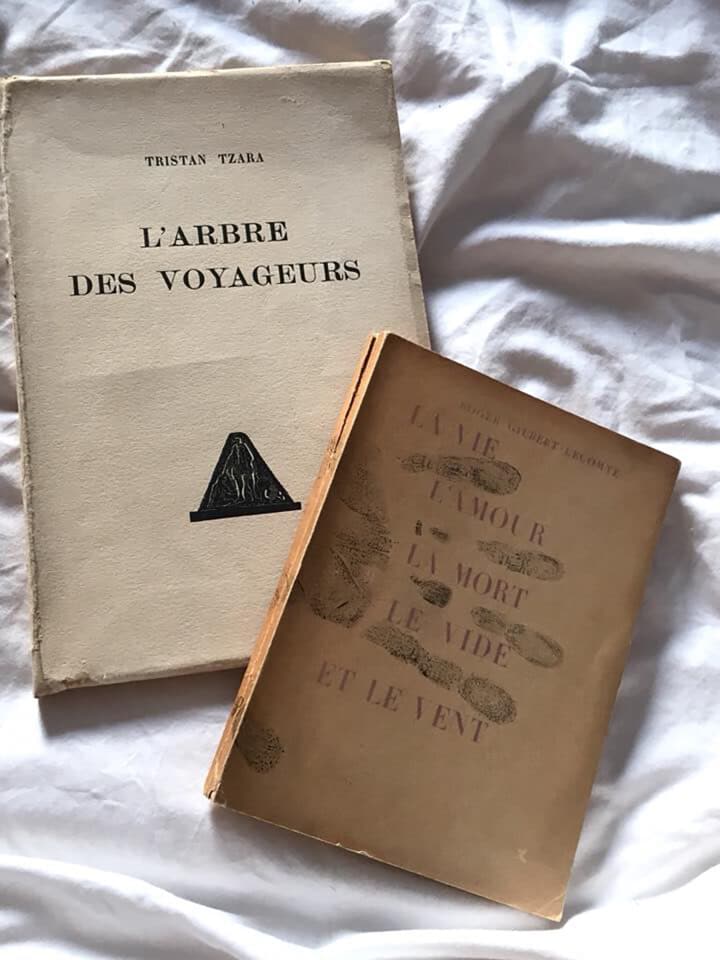 Lire …