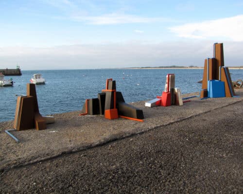 ensemble de sculptures de la série physis prise en photo à la pointe de Trevignon